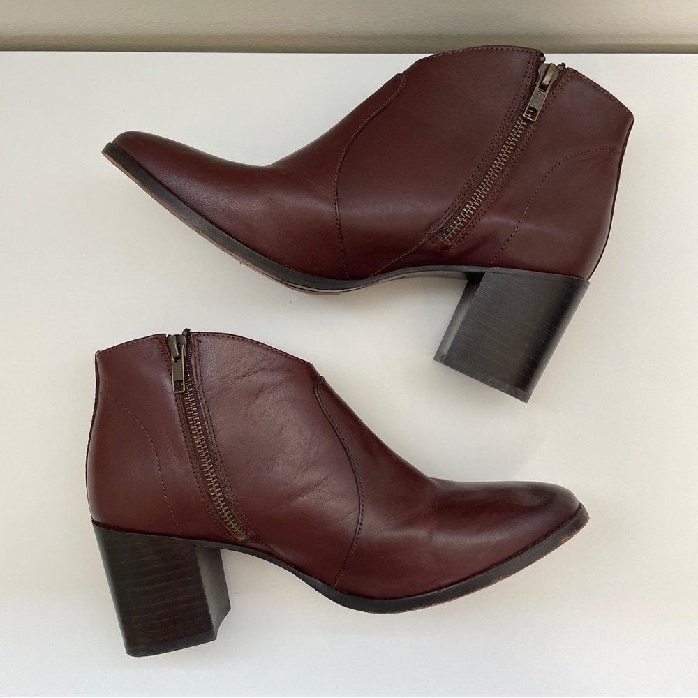 Frye Nora short zip boot brown size 9 bootie western leather pointed toe office - Picture 6 of 15